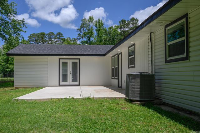 306 Gary Dr., Mena, AR 71953