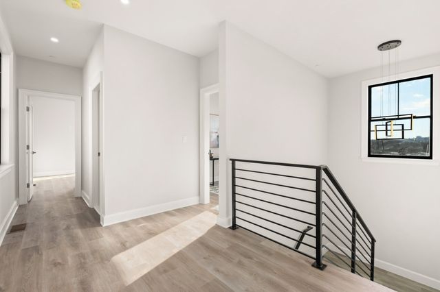 16 Foster Ct PHB, Medford, MA 02155