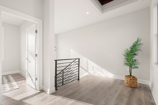 16 Foster Ct PHB, Medford, MA 02155