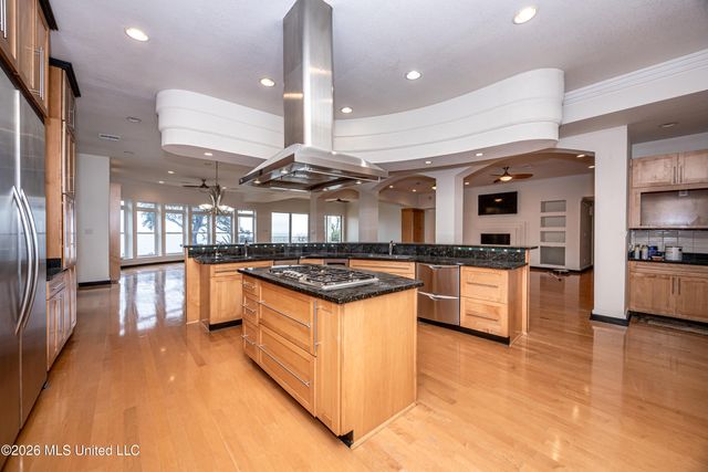 9713 Point Aux Chenes Road, Ocean Springs, MS 39564