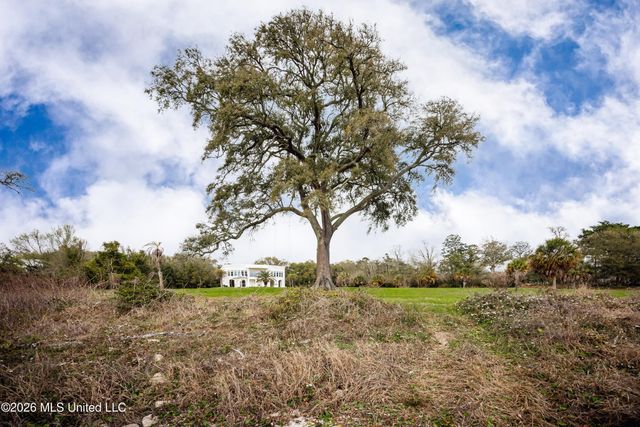 9713 Point Aux Chenes Road, Ocean Springs, MS 39564