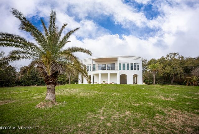 9713 Point Aux Chenes Road, Ocean Springs, MS 39564