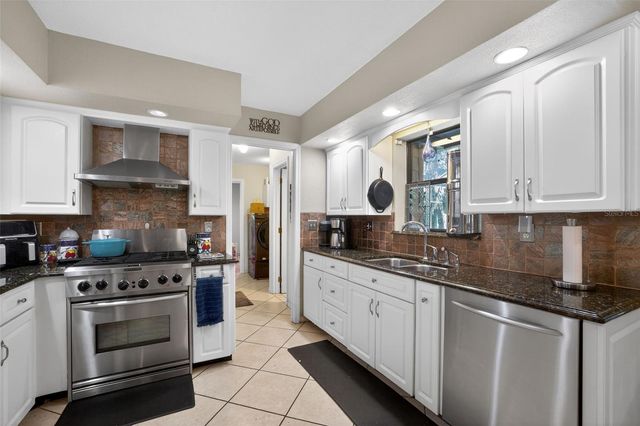 1604 TEAKWOOD DRIVE, Plant City, FL 33563
