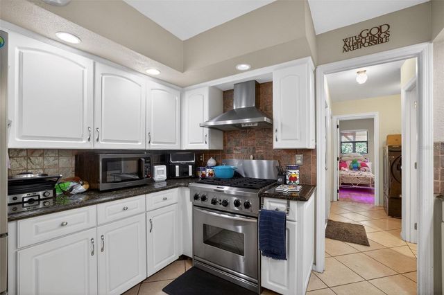 1604 TEAKWOOD DRIVE, Plant City, FL 33563