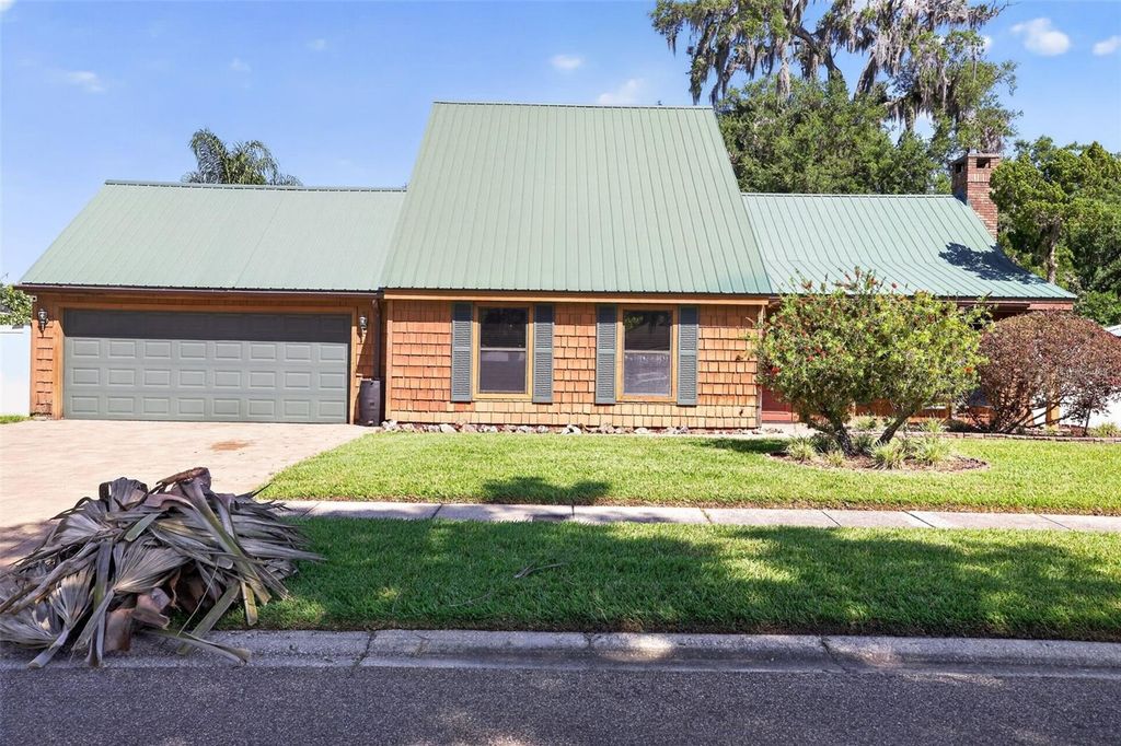 1604 TEAKWOOD DRIVE, Plant City, FL 33563