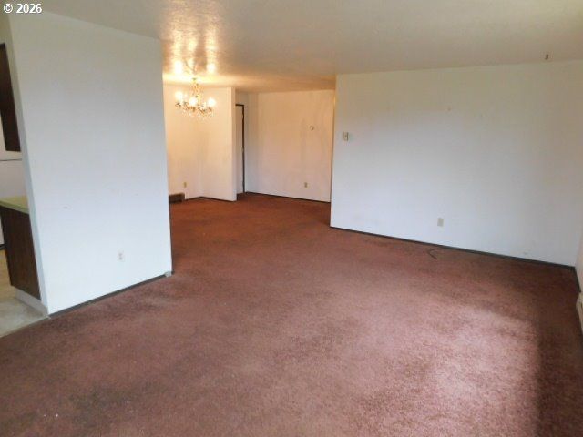 1990 WILLOW St, Florence, OR 97439