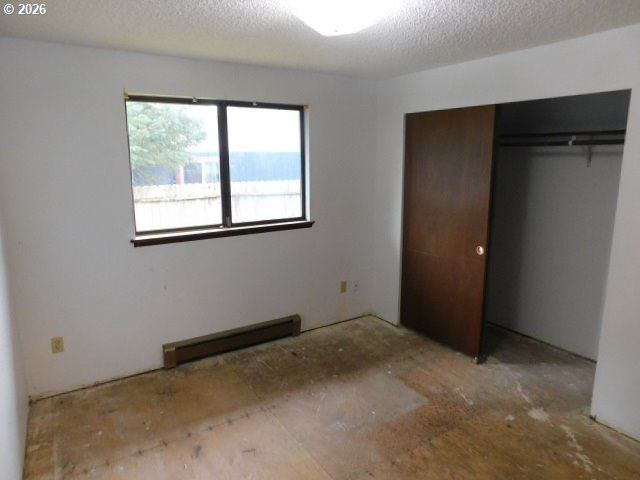 1990 WILLOW St, Florence, OR 97439