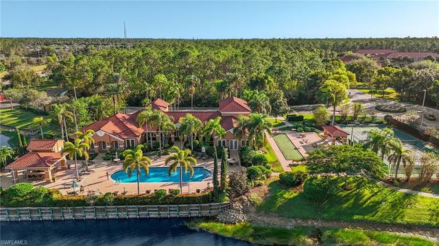 1835 Florida Club CIR 3103, Naples, FL 34112
