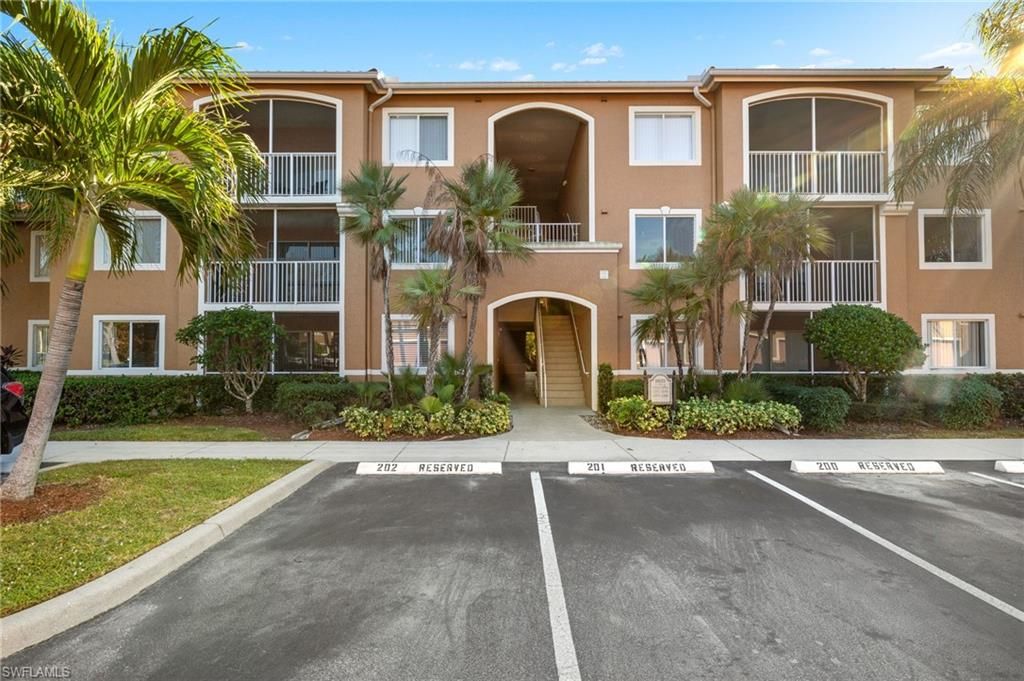 1835 Florida Club CIR 3103, Naples, FL 34112