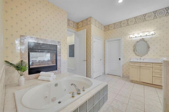 641 PINE HILL BOULEVARD, Geneva, FL 32732