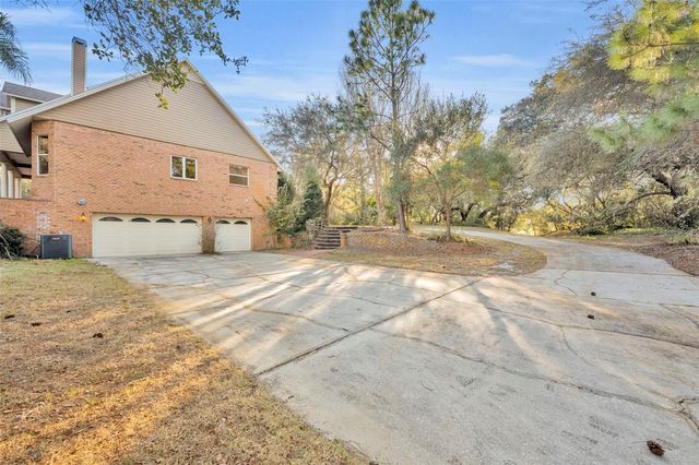 641 PINE HILL BOULEVARD, Geneva, FL 32732