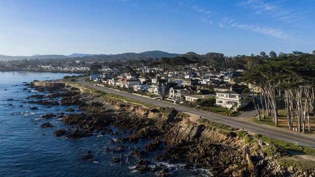 1051 Ocean View Boulevard, Pacific Grove, CA 93950