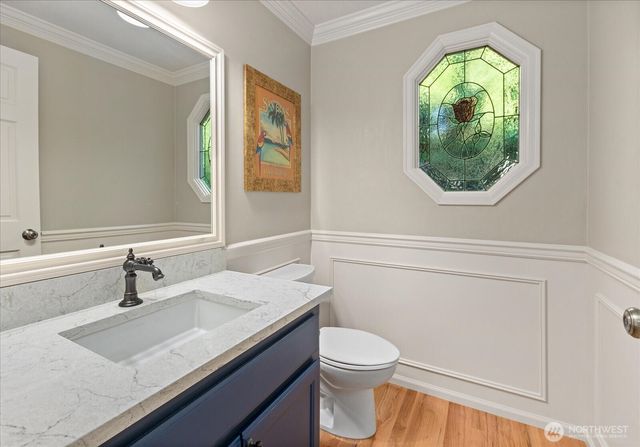 6807 214th Avenue NE, Redmond, WA 98053
