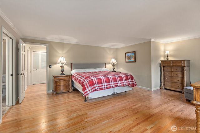 6807 214th Avenue NE, Redmond, WA 98053