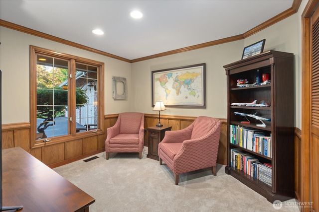 6807 214th Avenue NE, Redmond, WA 98053