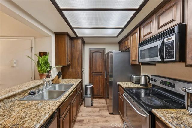 3535 Banbury Drive 94, Riverside, CA 92505