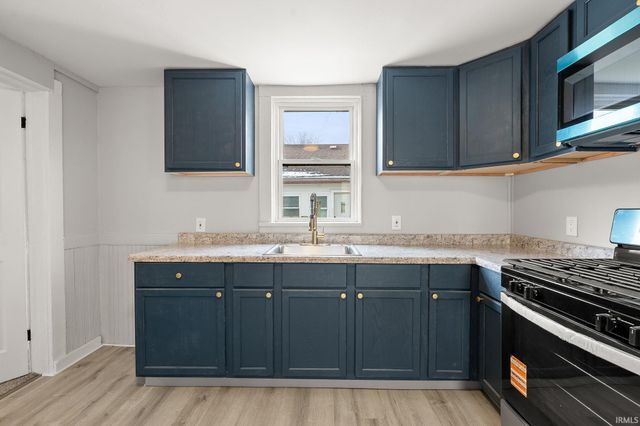 1207 Elm Street, Fort Wayne, IN 46808