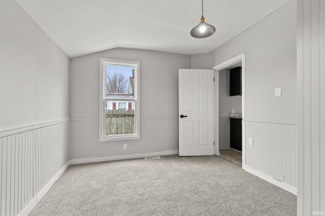 1207 Elm Street, Fort Wayne, IN 46808