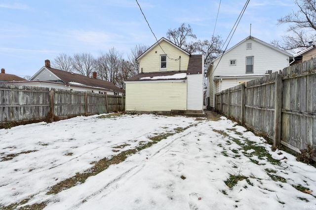 1207 Elm Street, Fort Wayne, IN 46808