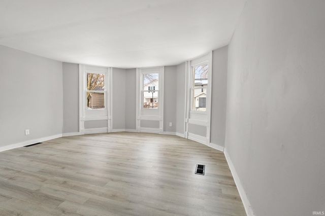 1207 Elm Street, Fort Wayne, IN 46808