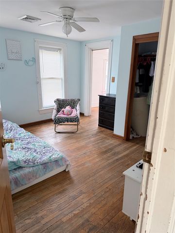 1044 W 8TH Street, Erie, PA 16502