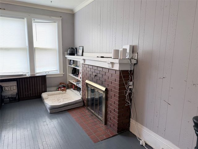 1044 W 8TH Street, Erie, PA 16502