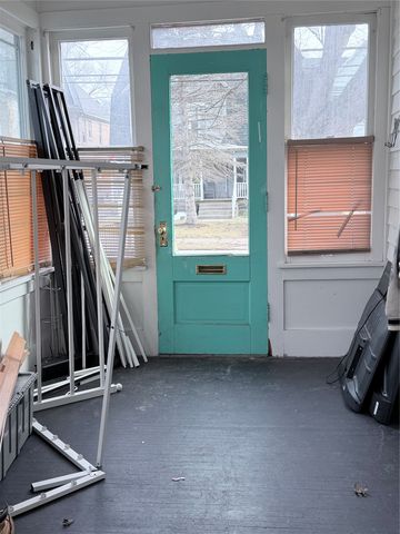 1044 W 8TH Street, Erie, PA 16502