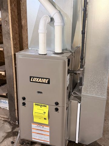 1044 W 8TH Street, Erie, PA 16502