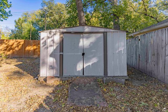 522 Colorado Street, Manhattan, KS 66503