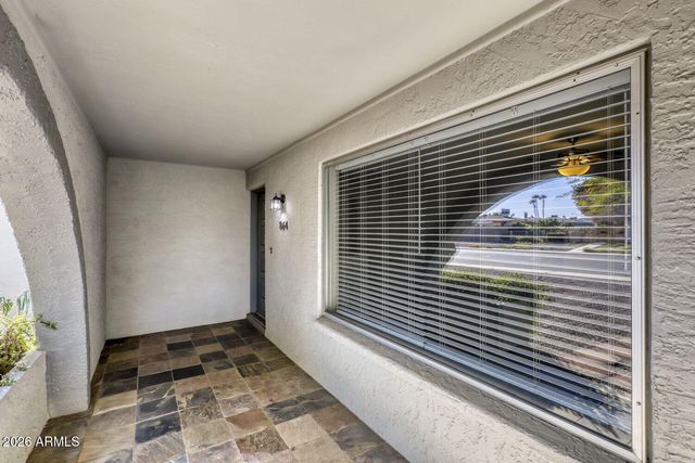 864 N 62 Street, Mesa, AZ 85205