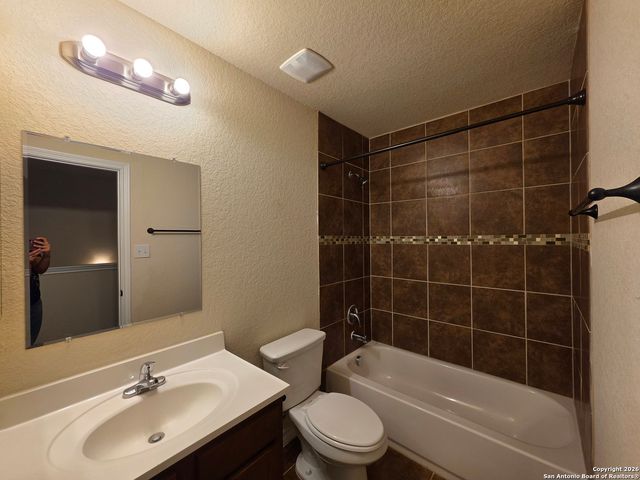 16815 Dancing Ava Unit 3, Selma, TX 78154