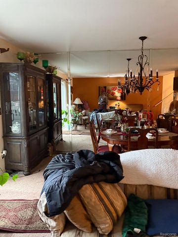 2110 Hyde Park Road, Detroit, MI 48207