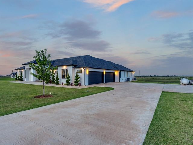 24400 N Council Road, Edmond, OK 73025