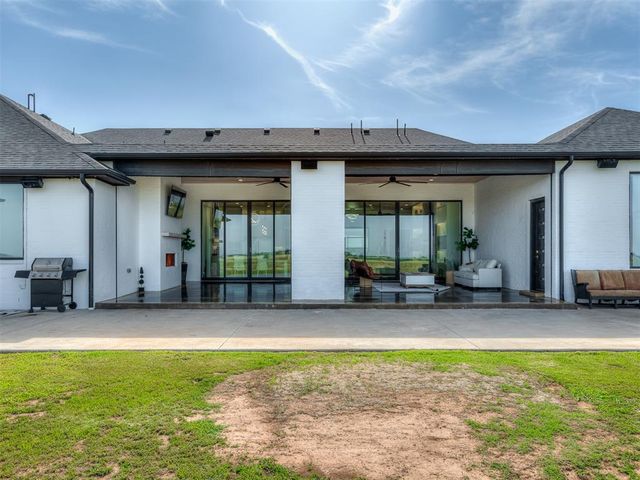 24400 N Council Road, Edmond, OK 73025