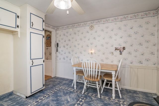 51 Edgewater Road, Agawam, MA 01001