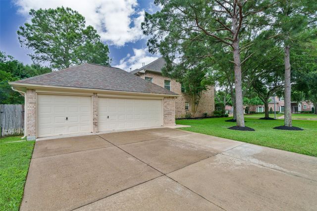 2130 White Eagle Lane, Katy, TX 77450
