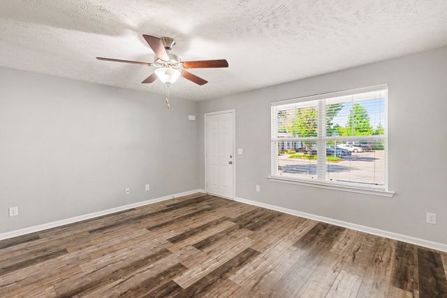 924 Tradition Trl, Murfreesboro, TN 37130
