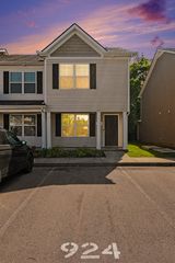 924 Tradition Trl, Murfreesboro, TN 37130