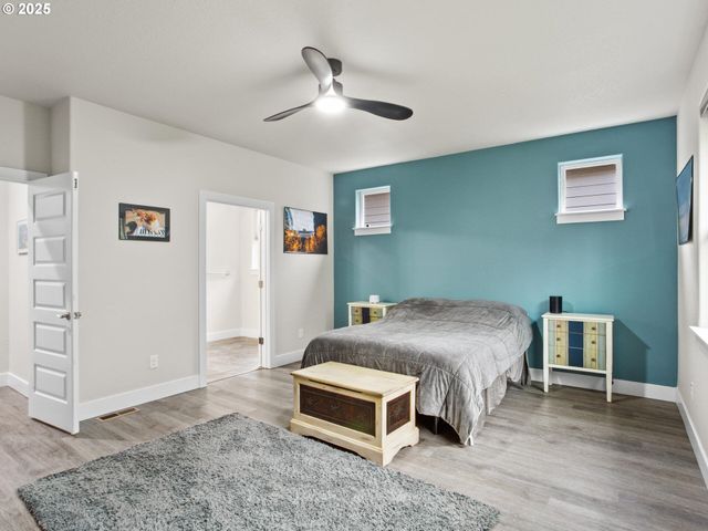 1820 S 51ST Pl, Ridgefield, WA 98642