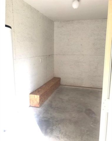 90 County Road 2269, Cleveland, TX 77327