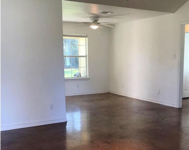 90 County Road 2269, Cleveland, TX 77327