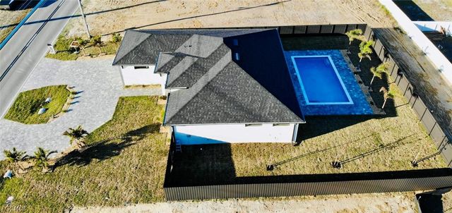 909 Santa Barbara BLVD N, Cape Coral, FL 33993