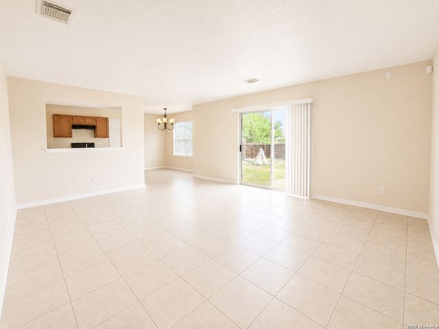 326 Tres Caminos, San Antonio, TX 78245