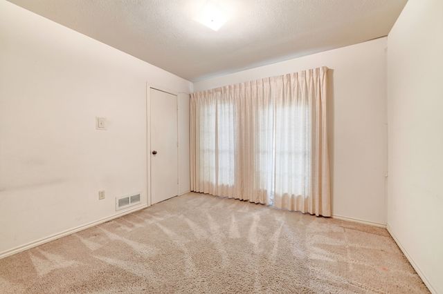 1913 Westcreek Drive, Garland, TX 75042