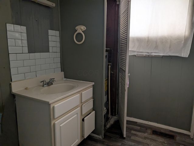 40 Spring Street, Glouster, OH 45732