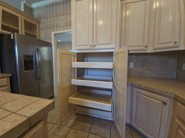 8325 NW 71st Street, Oklahoma City, OK 73132