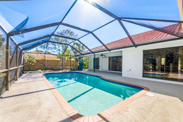 2057 Amesbury Circle, Wellington, FL 33414