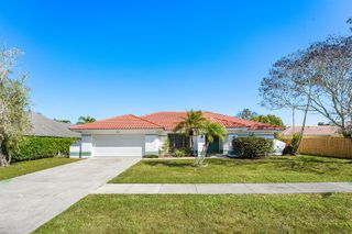 2057 Amesbury Circle, Wellington, FL 33414