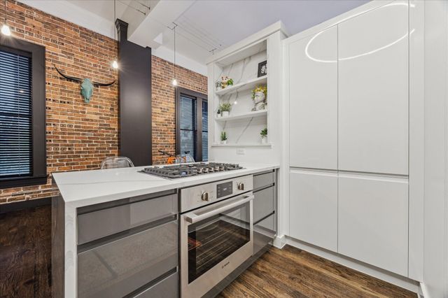 915 Franklin Street 2F, Houston, TX 77002