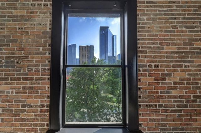 915 Franklin Street 2F, Houston, TX 77002